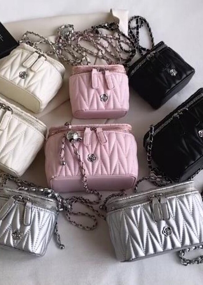 Kapıtone model çanta       SİPARİŞ ALINIR...  - Görsel 3