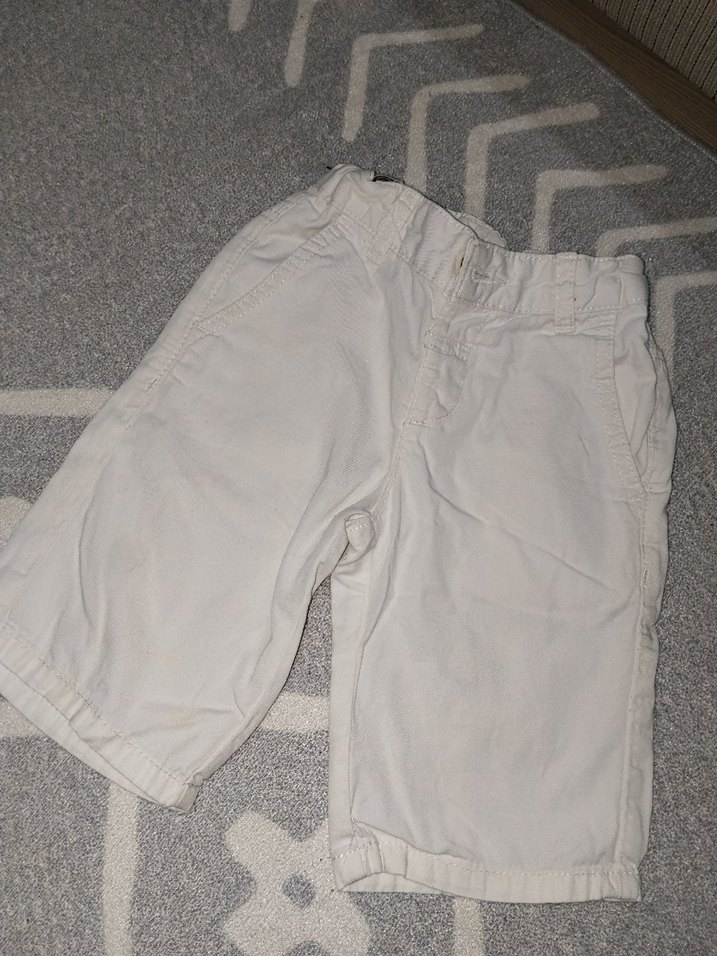 Erkek Çocuk Beyaz Pamuklu Bol Kesim Şort - Görsel 2