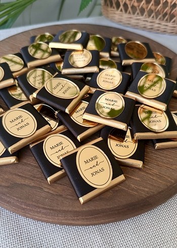 Altın Renkli Parlak Çikolata - Görsel 3