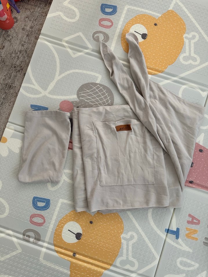 Beyaz Bebek Kanguru Sling - Görsel 2