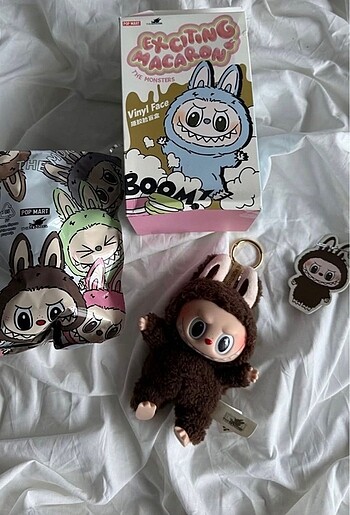Diğer labubu blind box macaron series
