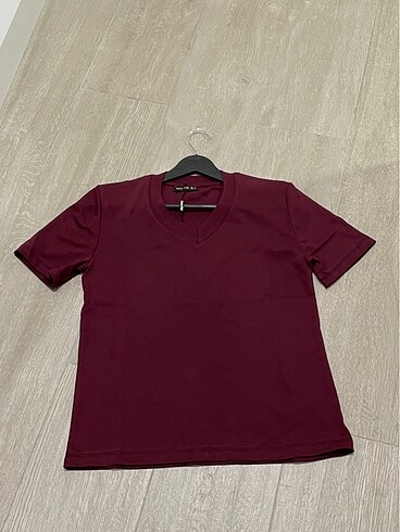 İTHAL MASSİMO DUTTİ BORDO TSHIRT V YAKA S M L