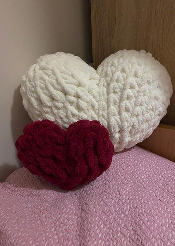 Örgü Kalp Şeklinde Yastık - Görsel 6