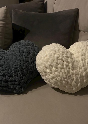 Örgü Kalp Şeklinde Yastık - Görsel 5