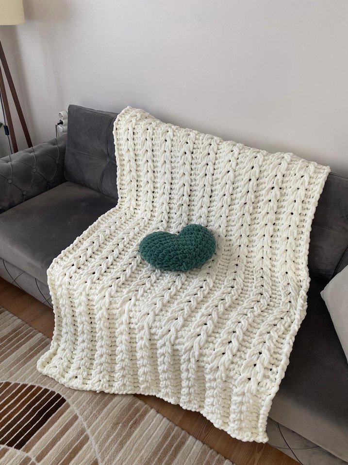 Başak Örgü Desenli Puffy Tv Battaniyesi - Görsel 2