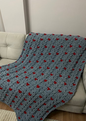 Gri Örgü Başak Desenli Kalpli Battaniye - Görsel 2