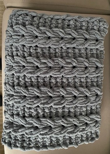 Gri Örgü Başak Desenli Puffy Battaniye - Görsel 2