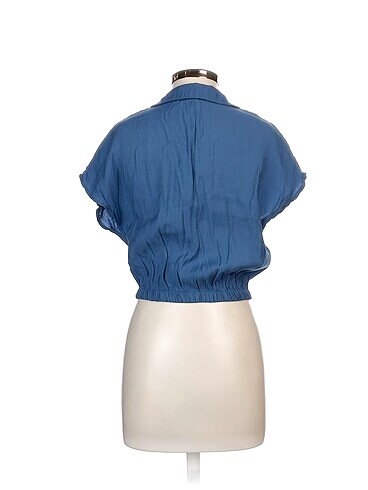 s Beden Zara Bluz %70 İndirimli.