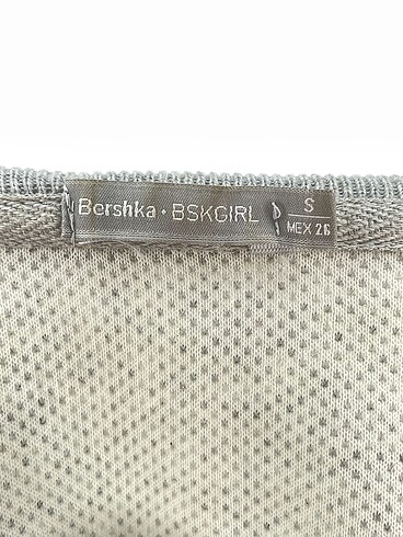 s Beden çeşitli Renk Bershka Kazak / Triko %70 İndirimli.