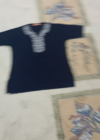 Nakışlı Siyah Kadın Bluz - Görsel 8