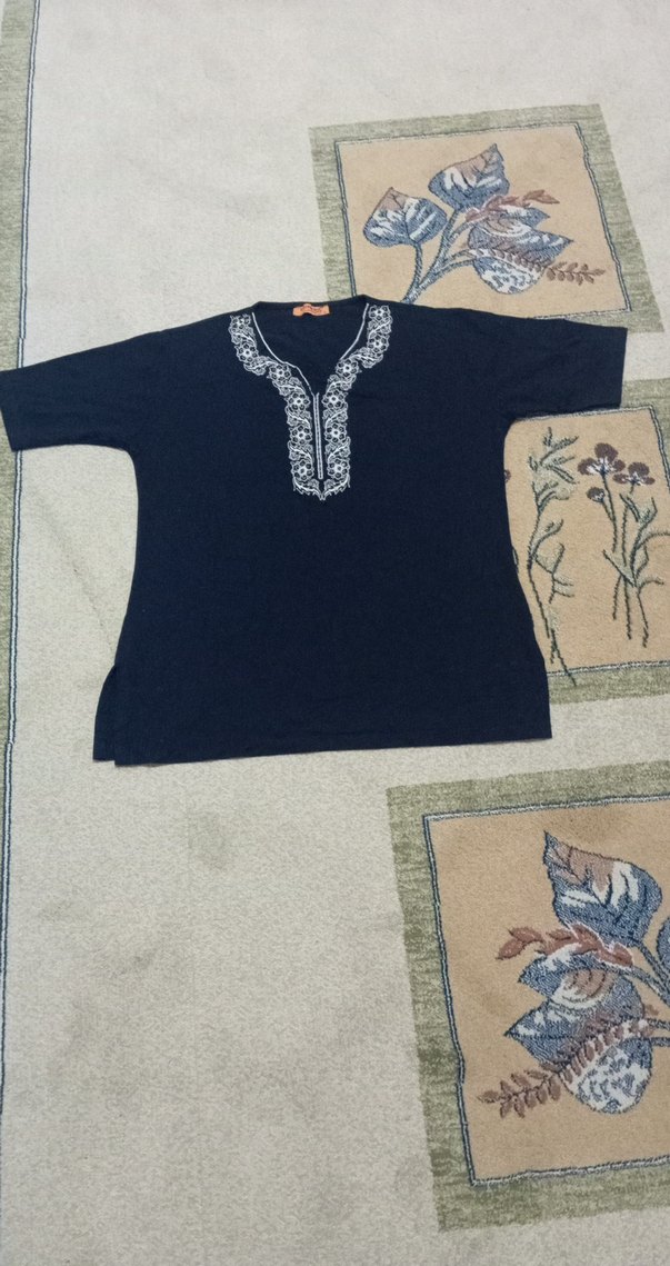 Nakışlı Siyah Kadın Bluz - Görsel 3