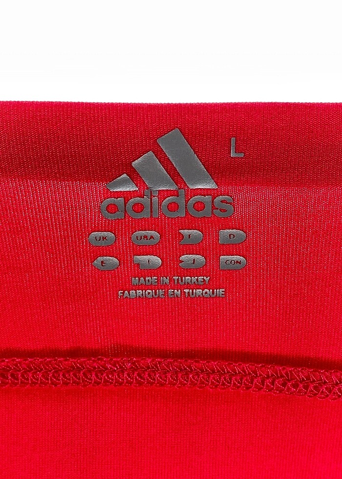 Adidas T-shirt %70 İndirimli. - Görsel 4