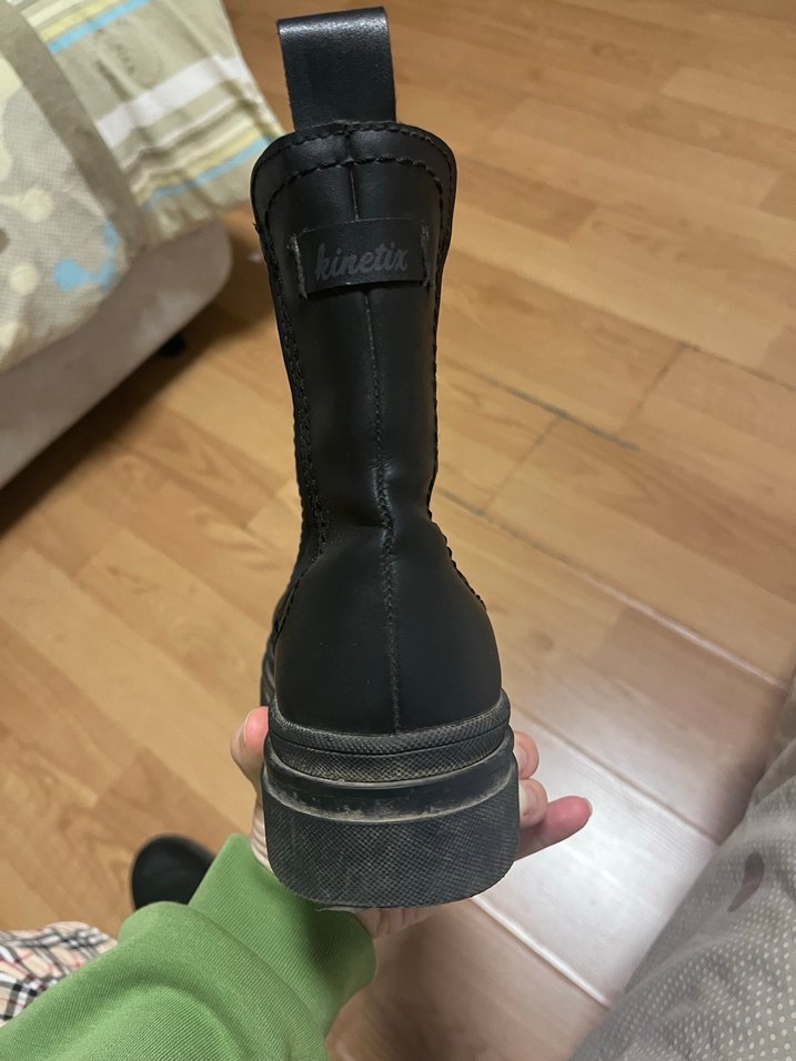 Siyah Dolgu Topuklu Lastik Bot - Görsel 5