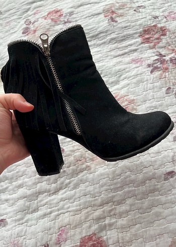 Siyah Süet Püsküllü Blok Topuk Bot - Görsel 4