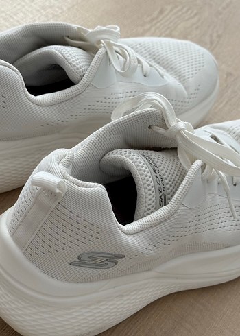 43 Beden SKECHERS SPOR AYAKKABI