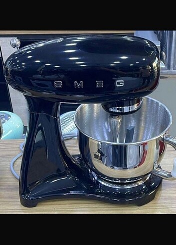 SIFIR SMEG HAMUR YOĞURMA MAKİNESİ 
