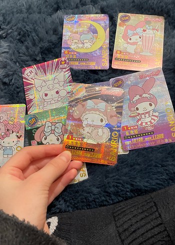 Sanrio hologramik kartlar 4 adet paket - Görsel 2