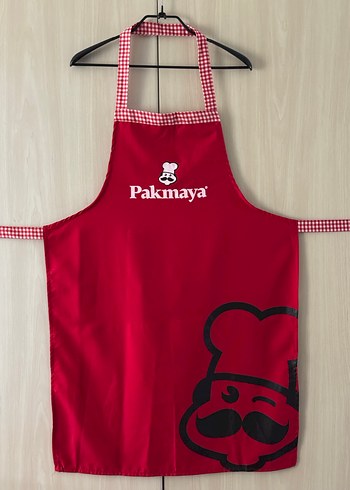 Pakmaya Logolu Kırmızı Mutfak Önlüğü