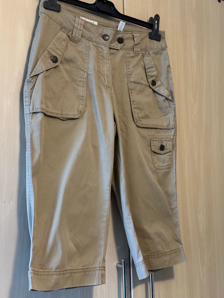 C&A Yessica Kahve Köpüğü Kapri Şort - Görsel 2