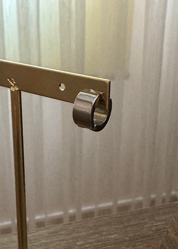 Paslanmaz Çelik Kafatası Desenli Küpe - Görsel 3