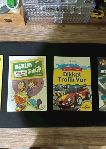 Bizim Sınıf ve Dikkat Trafik Var Çocuk Kitapları