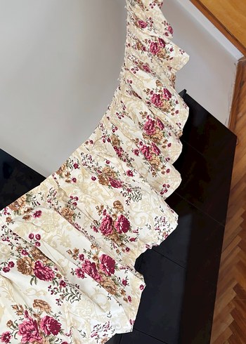 Özel Dikim Çiçek Desenli Klasik Fon Perde ve Farbesi - Görsel 4