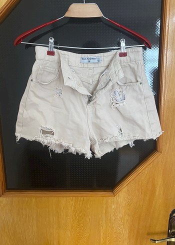 Kadın Krem Rengi Pamuklu Mini Denim Şort - Görsel 3