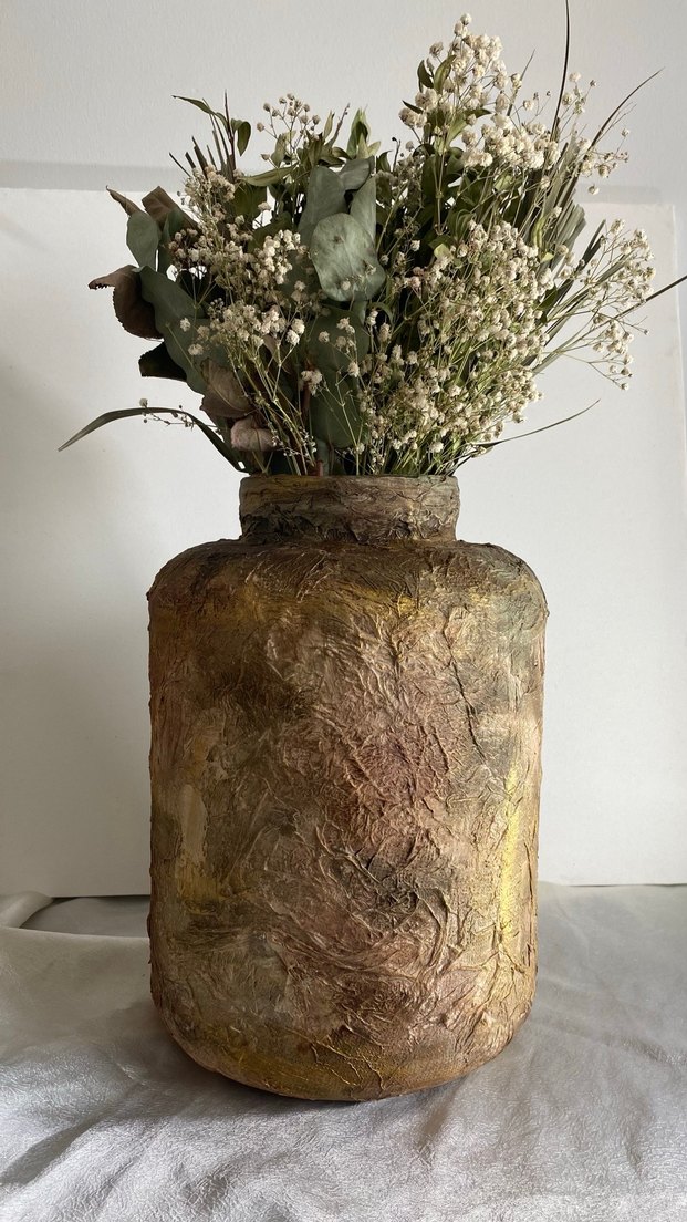 Bej ve Gri Dokulu Seramik görünümlü Vazo - Görsel 4