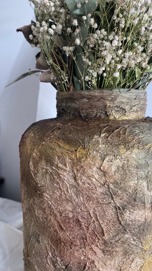 Bej ve Gri Dokulu Seramik görünümlü Vazo - Görsel 5