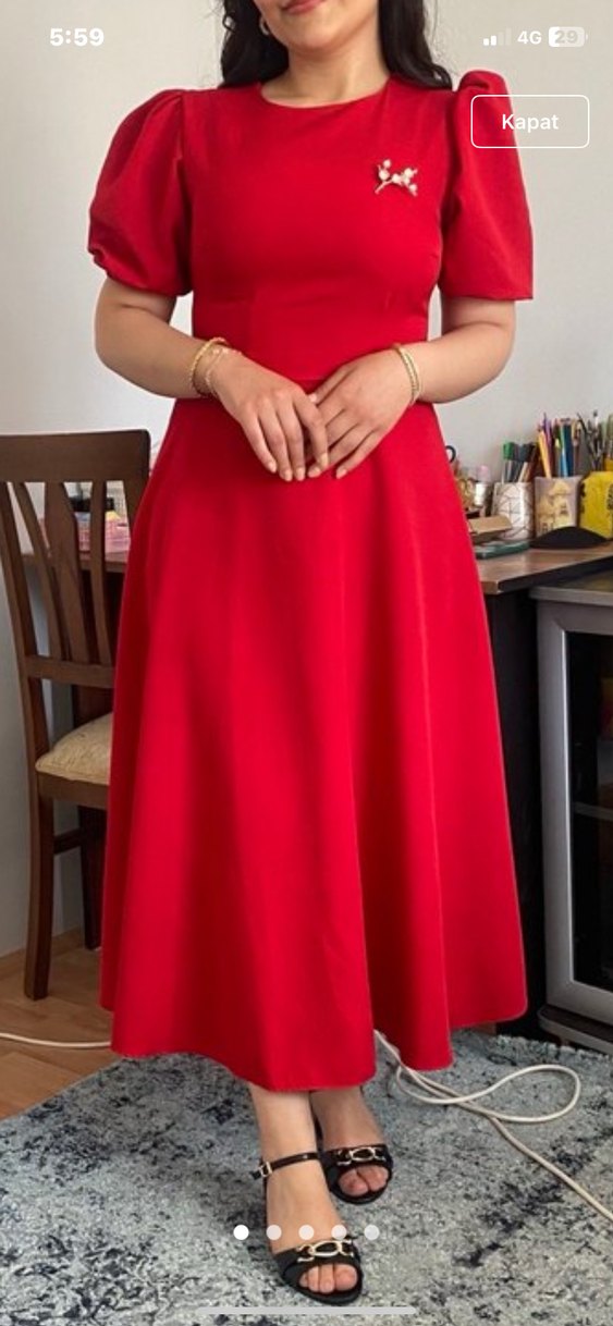 Kısa Kollu Kırmızı Midi Elbise - Görsel 2
