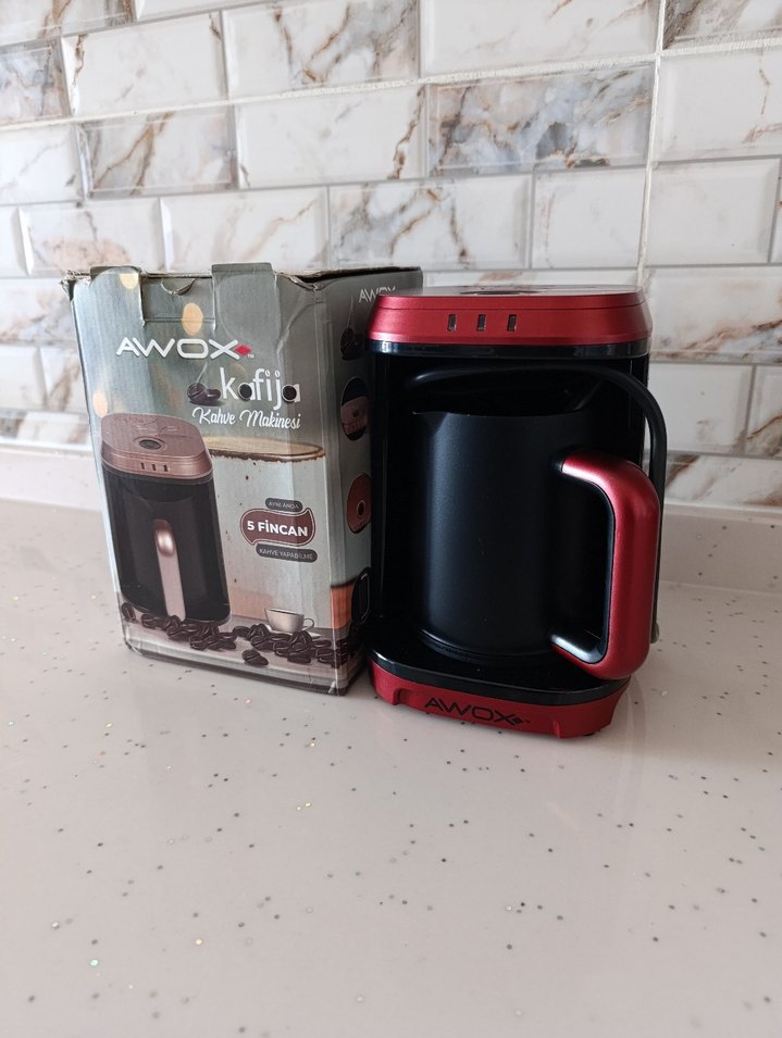 Kırmızı Kompakt Kahve Makinesi - Görsel 2