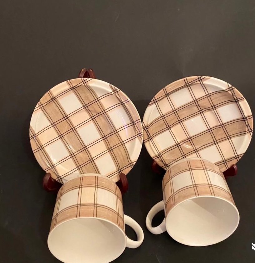 Ekose Desenli Tabak ve Kupa Seti - Görsel 3