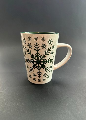 Kar Desenli Beyaz Seramik Kupa - Görsel 2