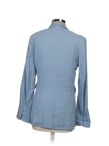 m Beden Bershka Blazer %70 İndirimli.
