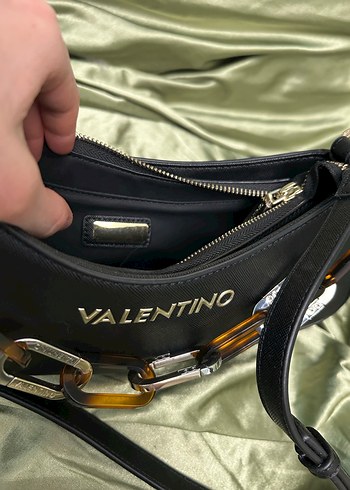 Valentino Zincir Detaylı Siyah Deri Kadın Çanta - Görsel 4