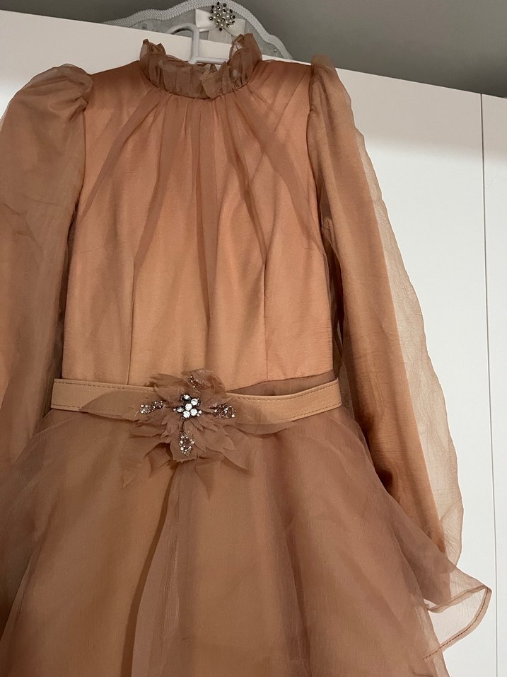 Bej Uzun Kat Katlı  Kadın Elbise - Görsel 3