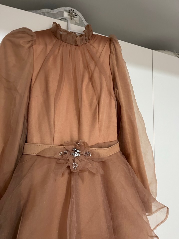 Bej Uzun Kat Katlı  Kadın Elbise - Görsel 2