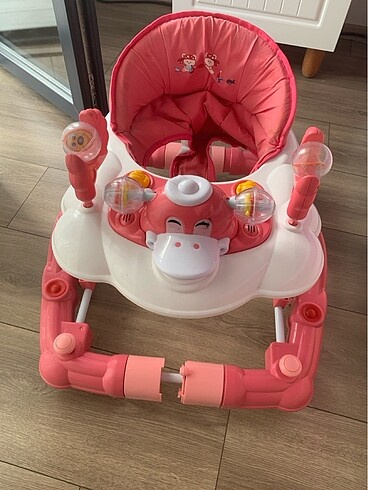 Prego Kız bebek yürüteç