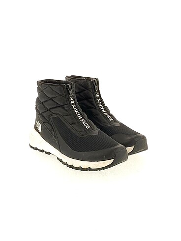 North Face North Face Bot %70 İndirimli.