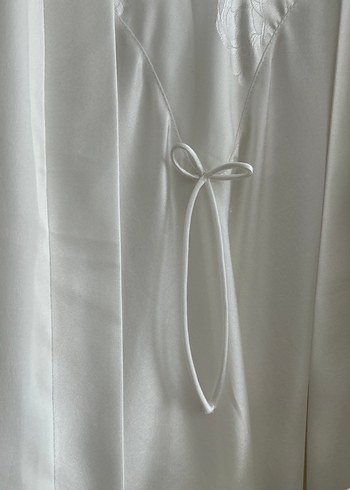Pierre Cardin Saten Beyaz Uzun Kadın Sabahlık - Görsel 4