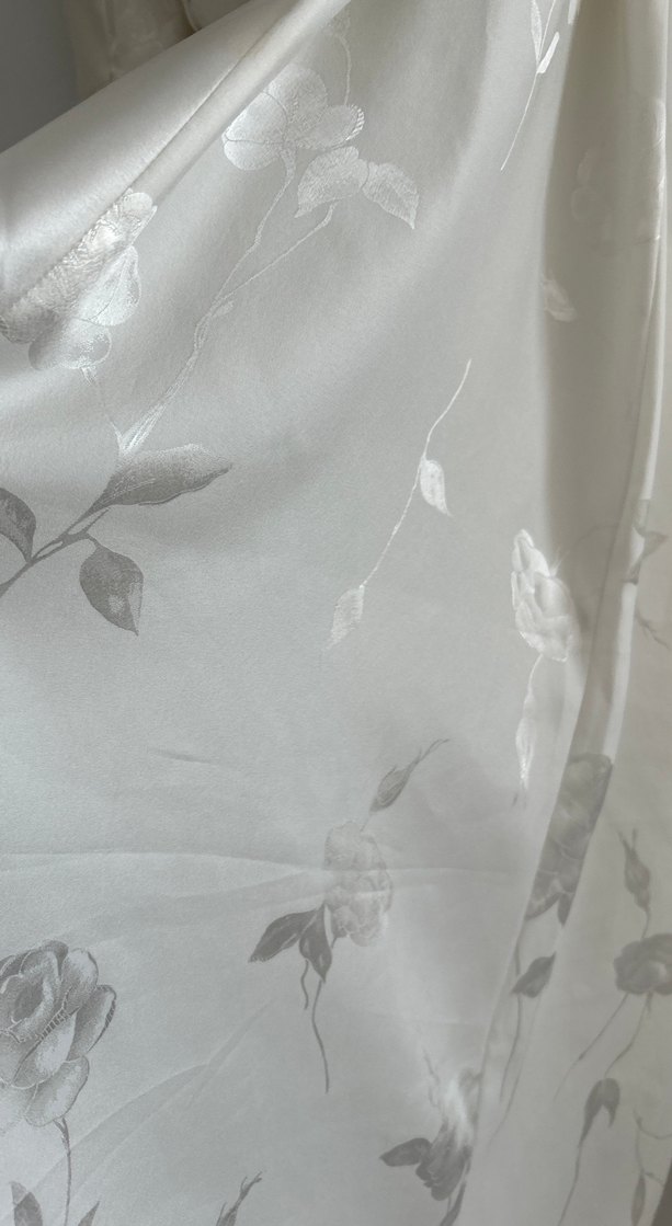 Pierre Cardin Saten Beyaz Uzun Kadın Sabahlık - Görsel 3