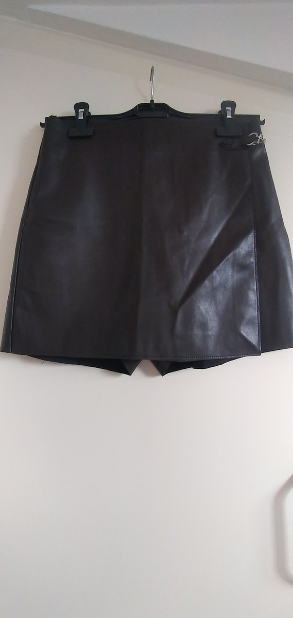 Siyah hakiki  Deri Mini Kadın Şort etek - Görsel 3