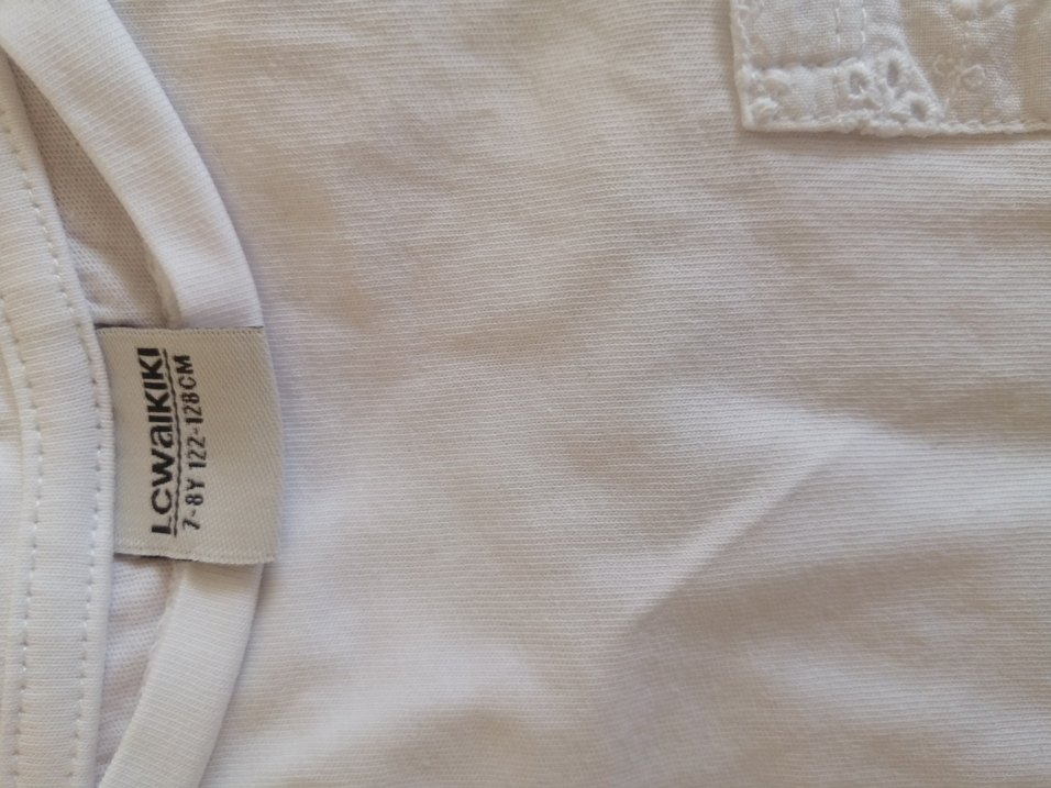 Beyaz Çocuk tişört 7 ve 8 yaşa uygundur - Görsel 3