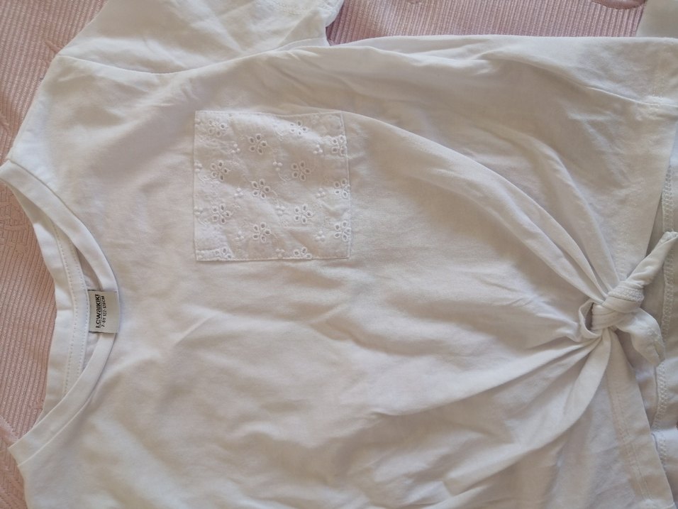 Beyaz Çocuk tişört 7 ve 8 yaşa uygundur - Görsel 2