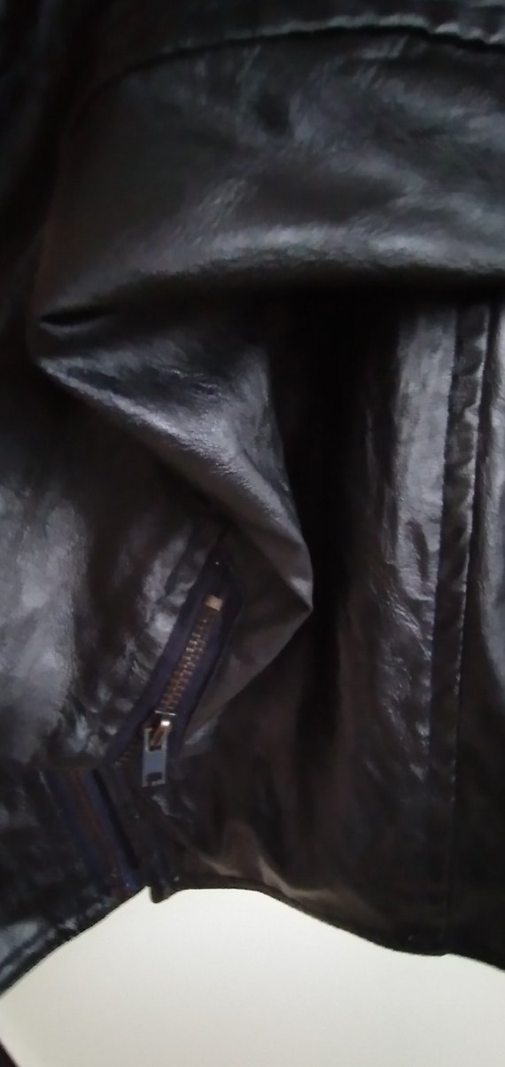 Kayış Detaylı Siyah Biker Deri Ceket - Görsel 3