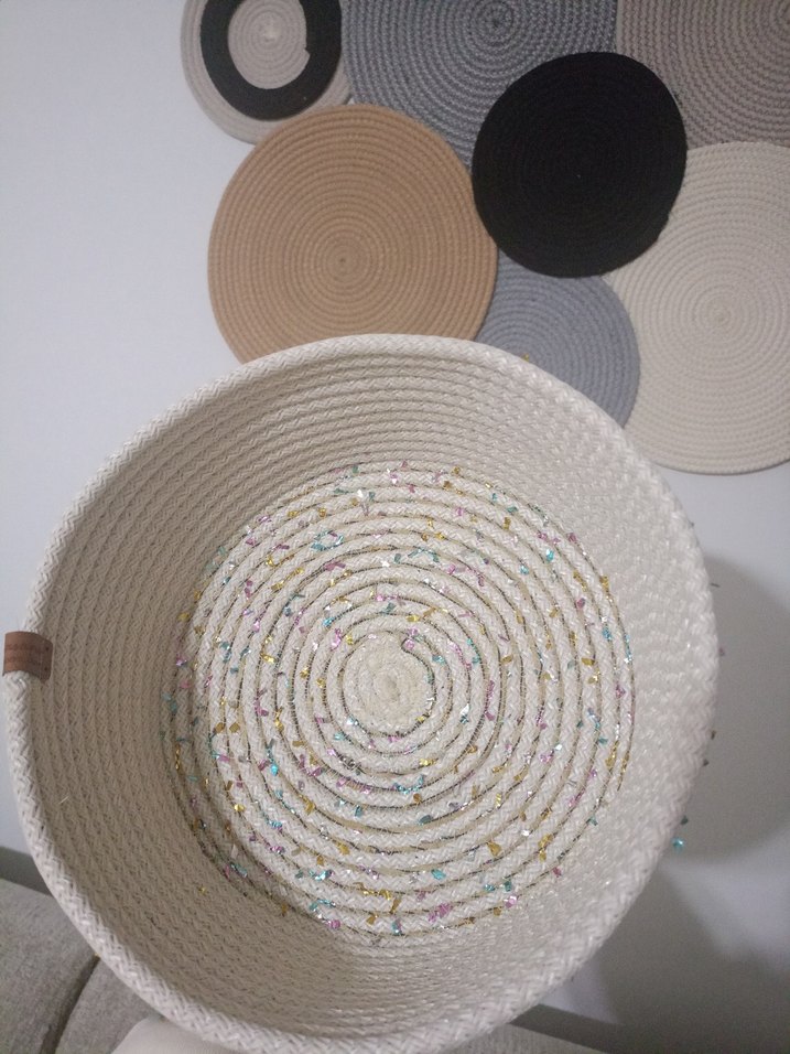 Beyaz Renkli Örgü Sepet - Görsel 3