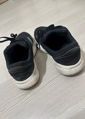 Giyilebilir durumda. Yeni sezon. Orjinal. Hiç bir sorunu yok - Görsel 7