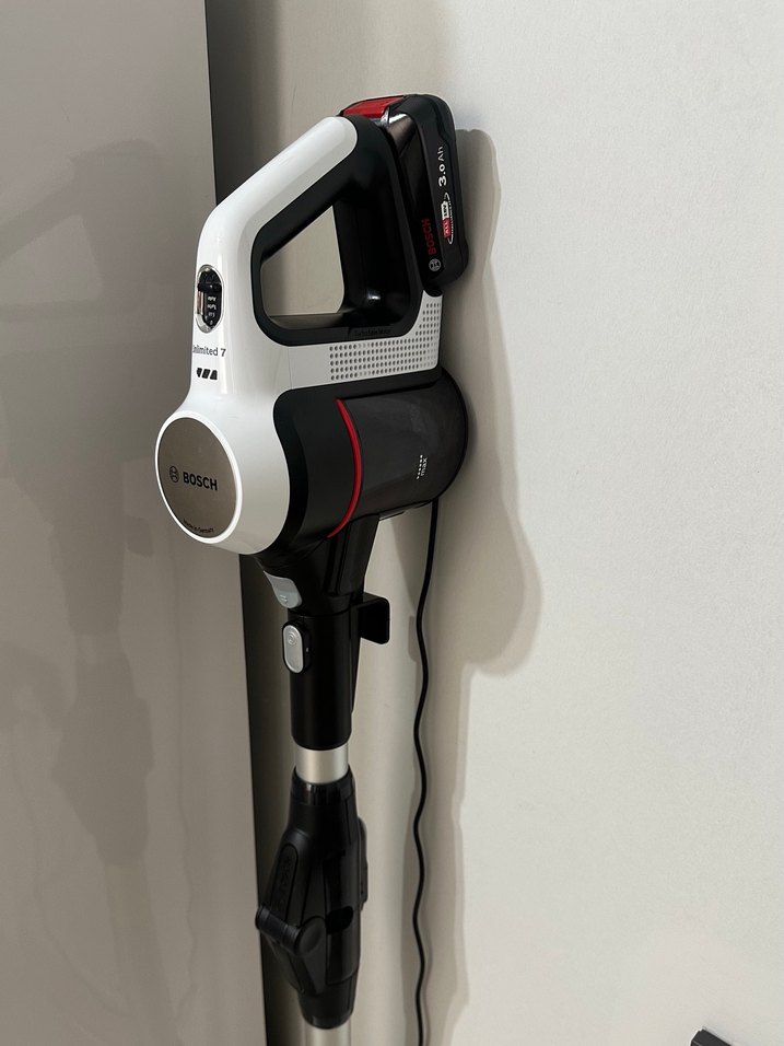 Bosch Siyah Gri Dikey Elektrikli Süpürge - Görsel 3