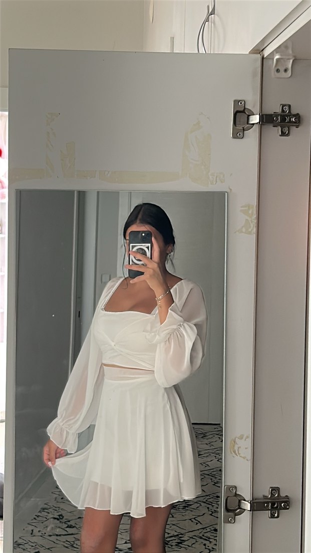 Beyaz Drapeli Mini Elbise - Görsel 4