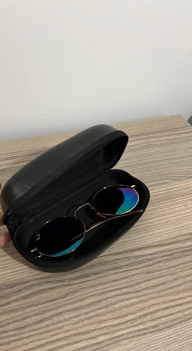 Parlak Altın Çerçeveli Yuvarlak Gözlük - Görsel 2